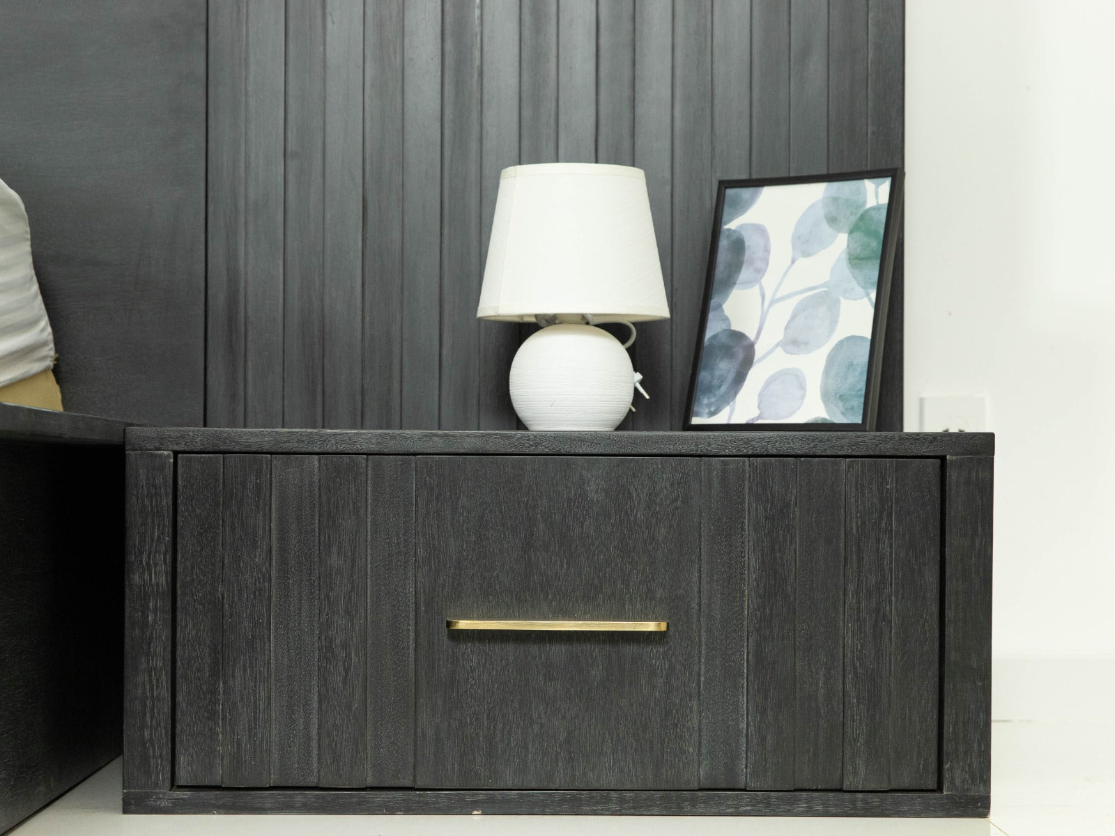 Modrest Manchester Contemporary Dark Grey Nightstand Model VGWD-HLF2-BS1DRA