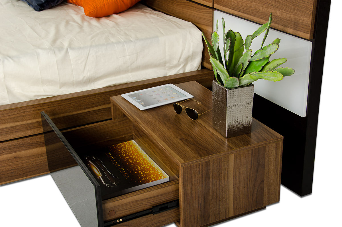 Eastern King Modrest Rondo Modern Eastern King Bedroom Set Model VGWC7C005A-SET-EK