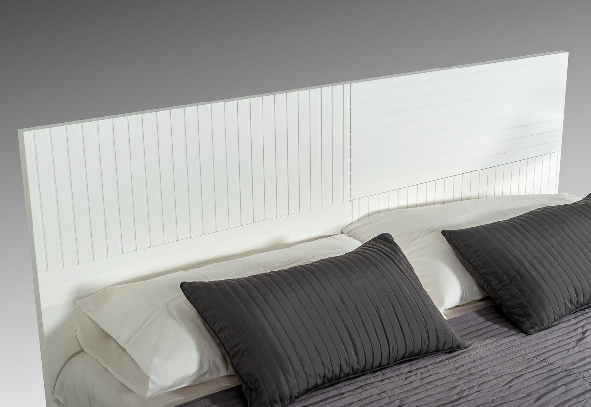 Nova Domus Valencia Contemporary White Bedroom Set Model VGMABR-76-SET