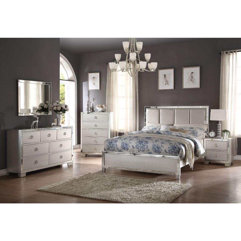 ACME Voeville II Platinum Synthetic Leather & Platinum Queen Bed Model 24830Q