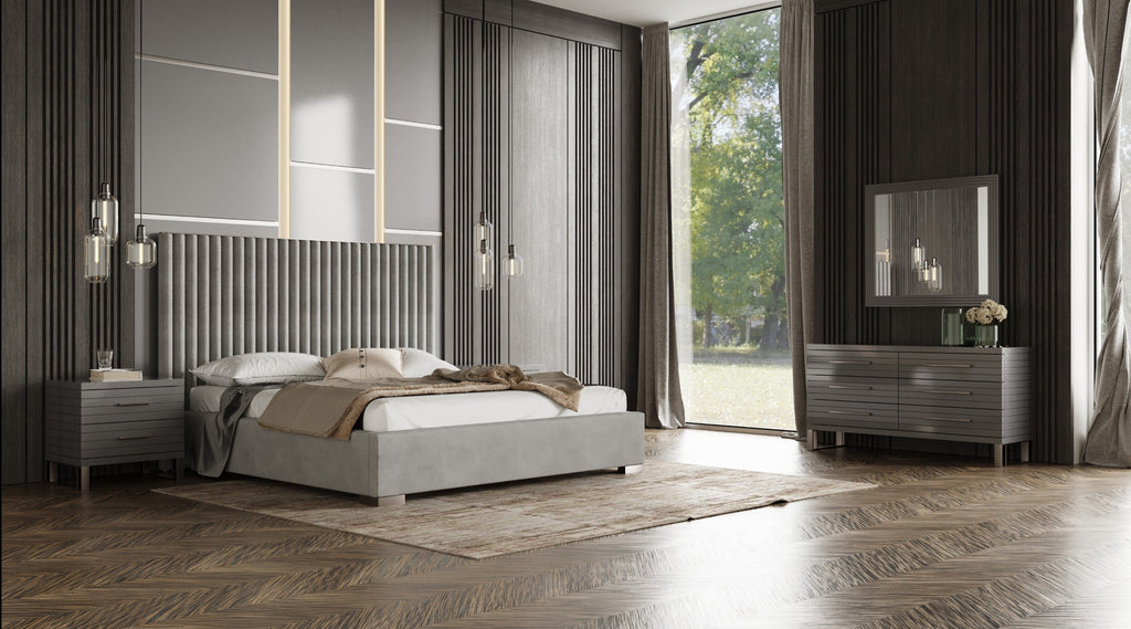 Modrest Splendor Silver & Grey Velvet Upholstered Platform Bed Set Model VGVCBD20256-BED-SET-EK