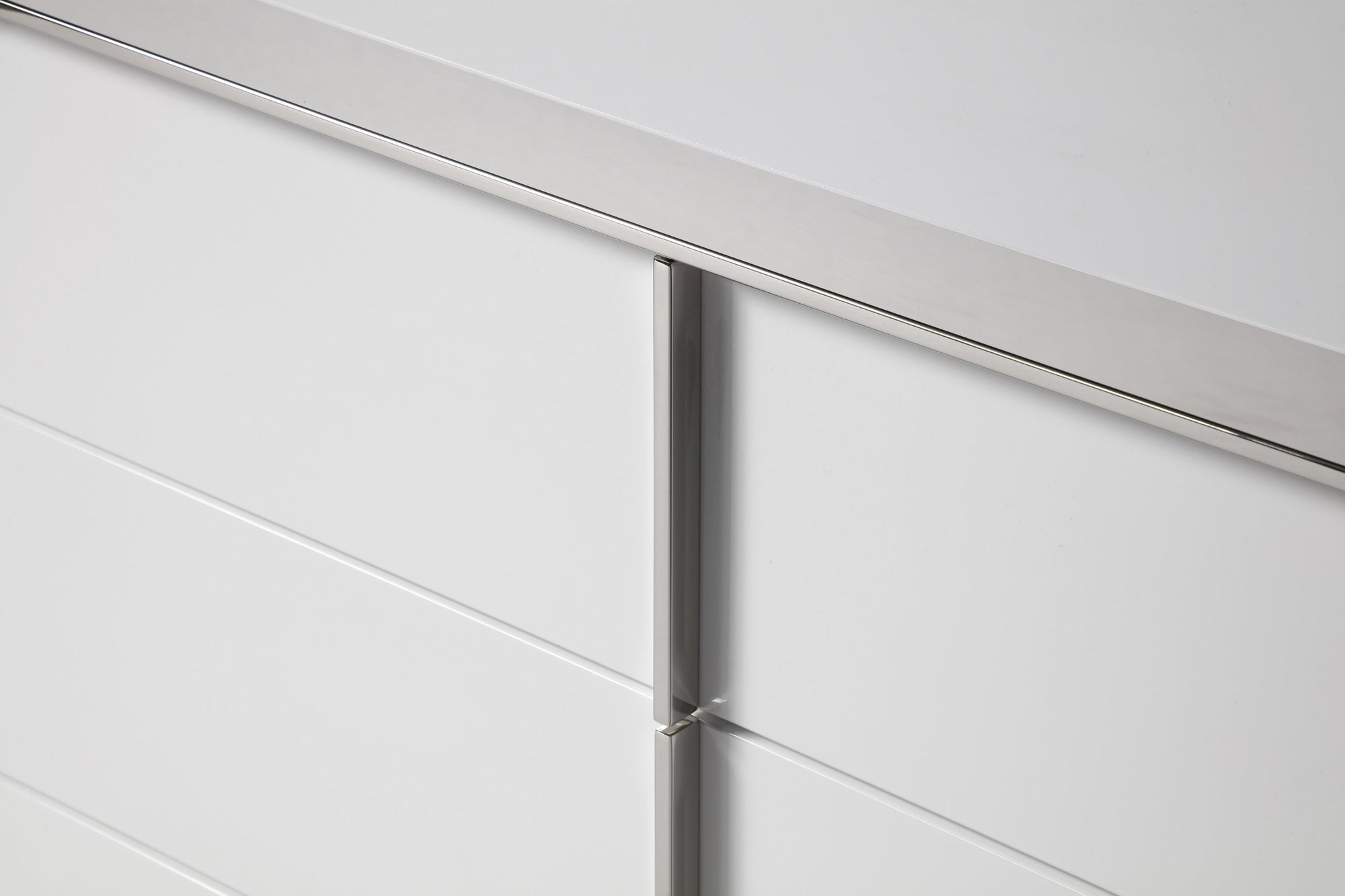 Modrest Cartier Modern White Vegan Leather & Stainless Steel 4 Piece Bedroom Set Model VGVC-BDA002-4PC-SET-WHT