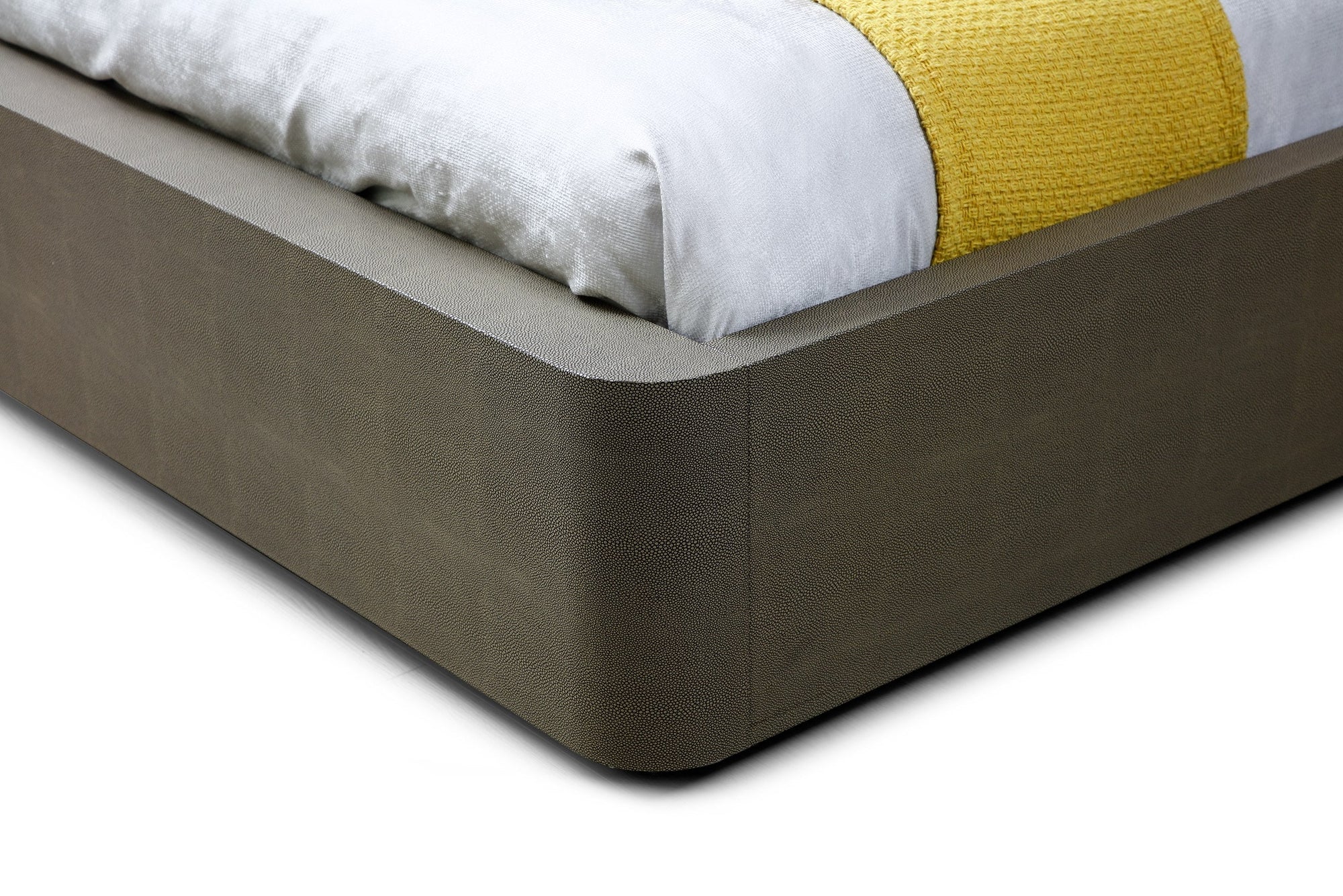Modrest Lois Modern Grey Leather & Beige Shagreen Bedroom Set Model VGVC-BD2408-SET-EK