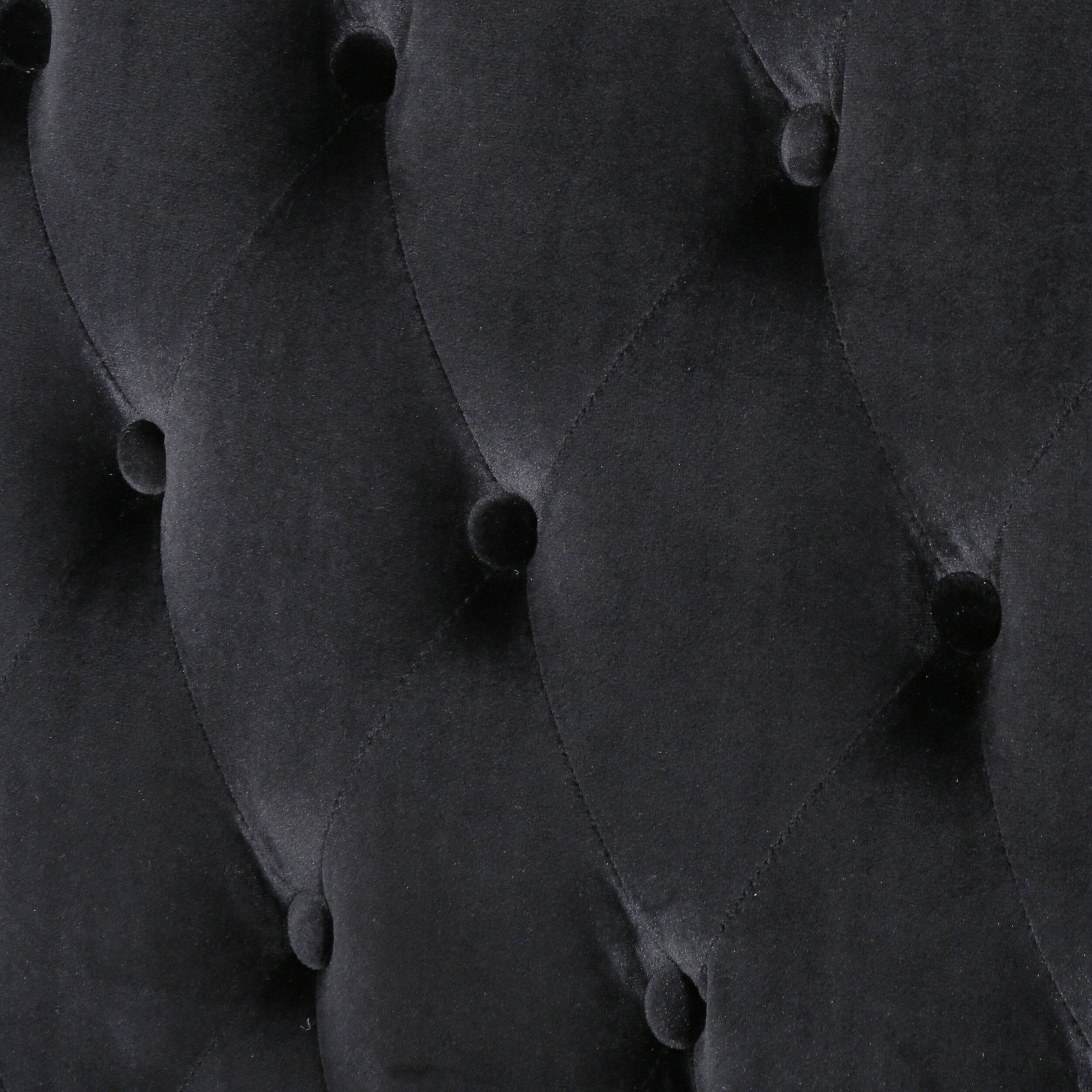 Canapé deux places à oreilles haut capitonné en velours noir