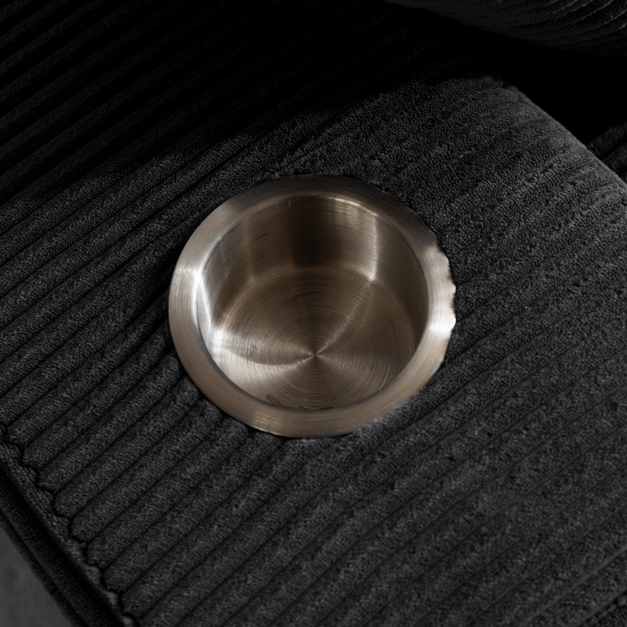 Canapé en velours côtelé avec pouf intégré et mousse à mémoire de forme - 123 cm (L) x 172 cm (l) x 62 cm (H)