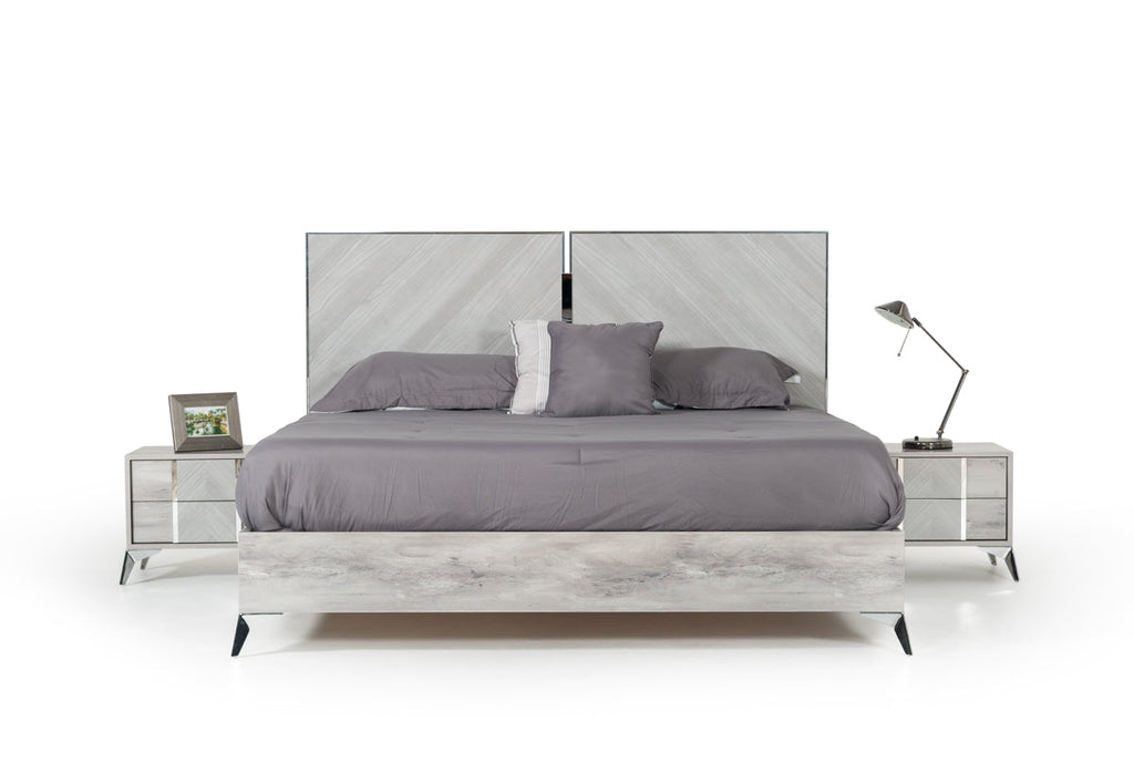 Nova Domus Alexa Italian Modern Grey Bed & 2 Nightstands Set Model VGACALEXA-BEDNS-SET
