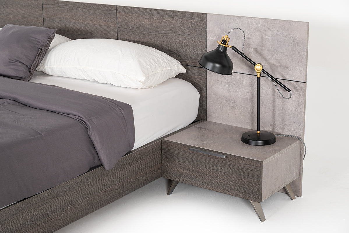Nova Domus Bronx Italian Modern Faux Concrete & Grey Bed & 2 Nightstands Set Model VGACBRONX-BEDNS-SET