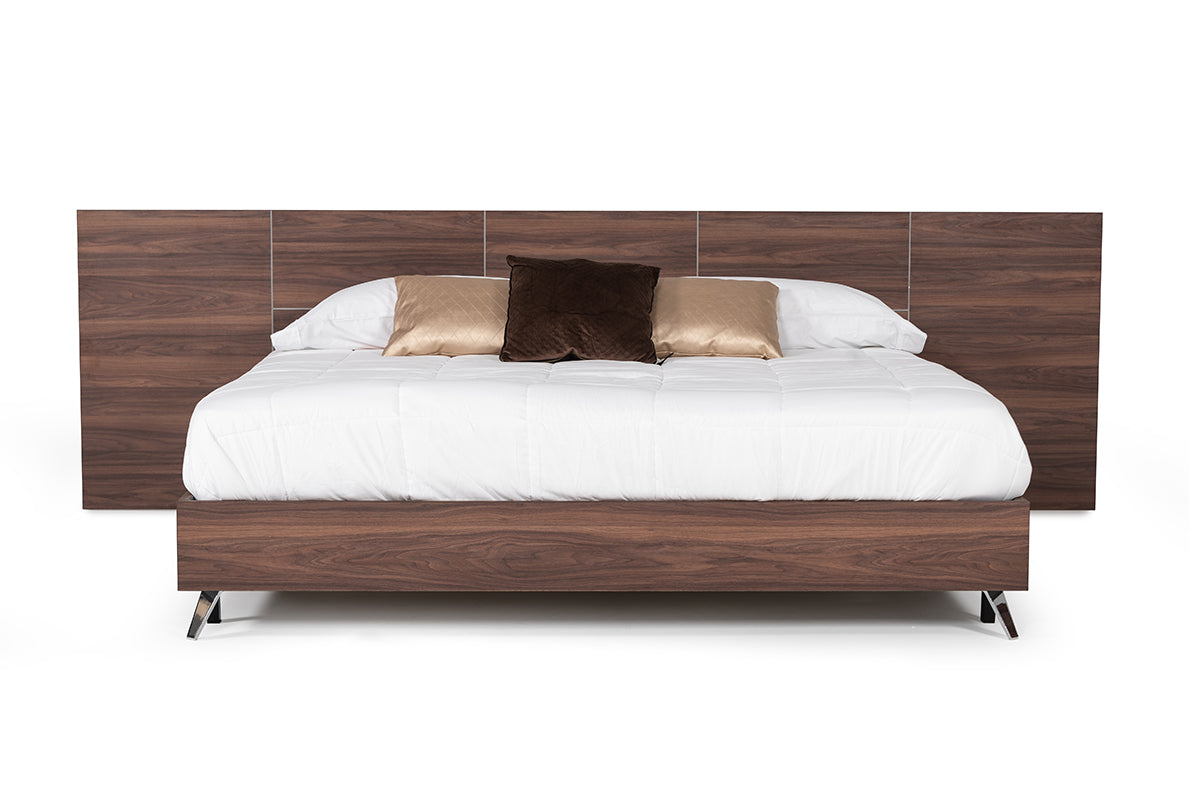 Lit Eastern King Nova Domus Brooklyn, modèle de lit moderne italien en noyer VGACBROOKLYN-BED-EK