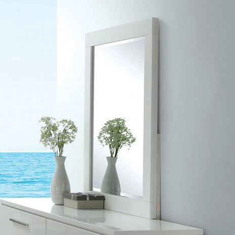 Miroir contemporain Christie White, modèle CM7550M, de Furniture of America