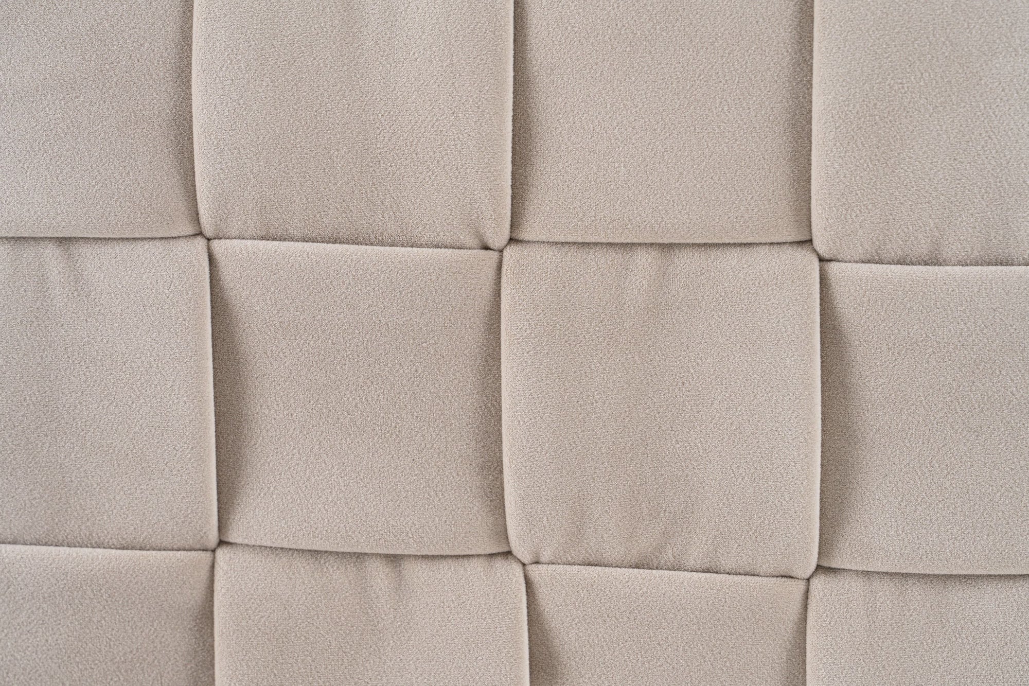 Lit Eastern King Modrest Concord moderne en velours gris clair, modèle VGVCBD2311-EK