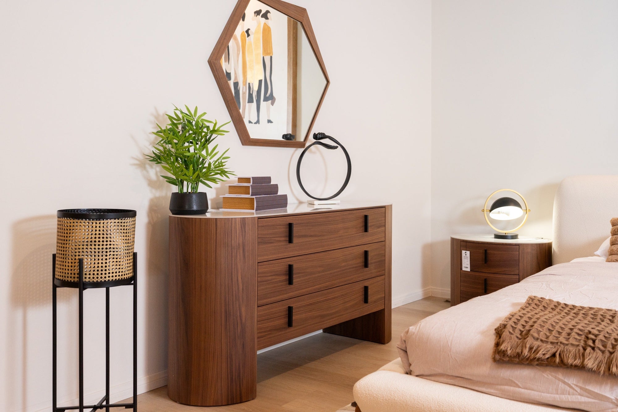 Modrest Chelton Contemporary White Ceramic & Walnut Dresser Model VGHB351C-WAL-DRS