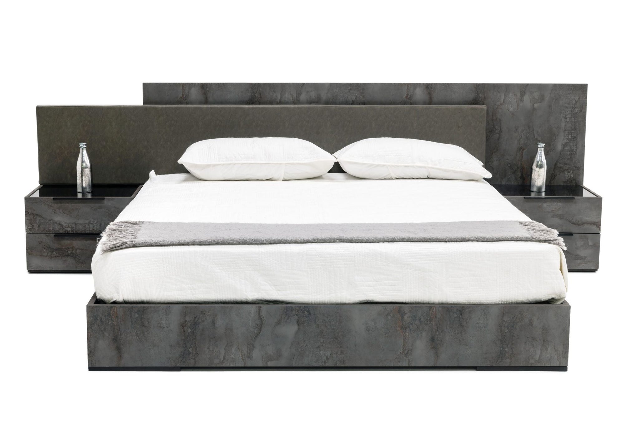 California King Nova Domus Ferrara Modern Volcano Oxide Grey Bedroom Set Model VGACFERRARA-SET-CK