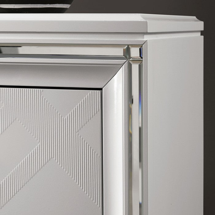 Commode contemporaine Emmeline White de Furniture of America, modèle FOA7147WH-C