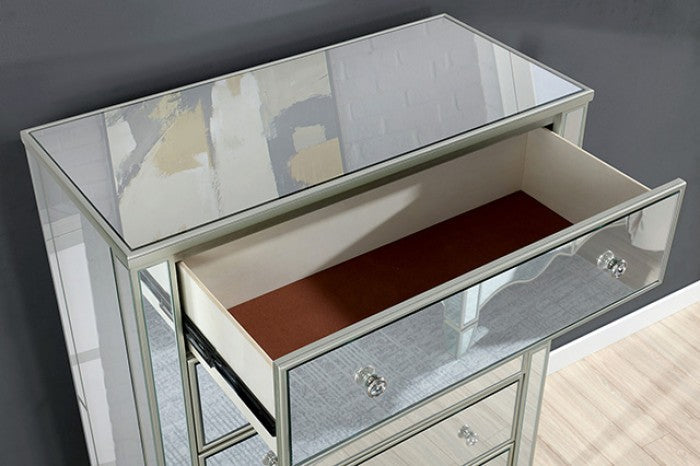 Commode Eliora Silver Glam de Furniture of America, modèle FOA7890C