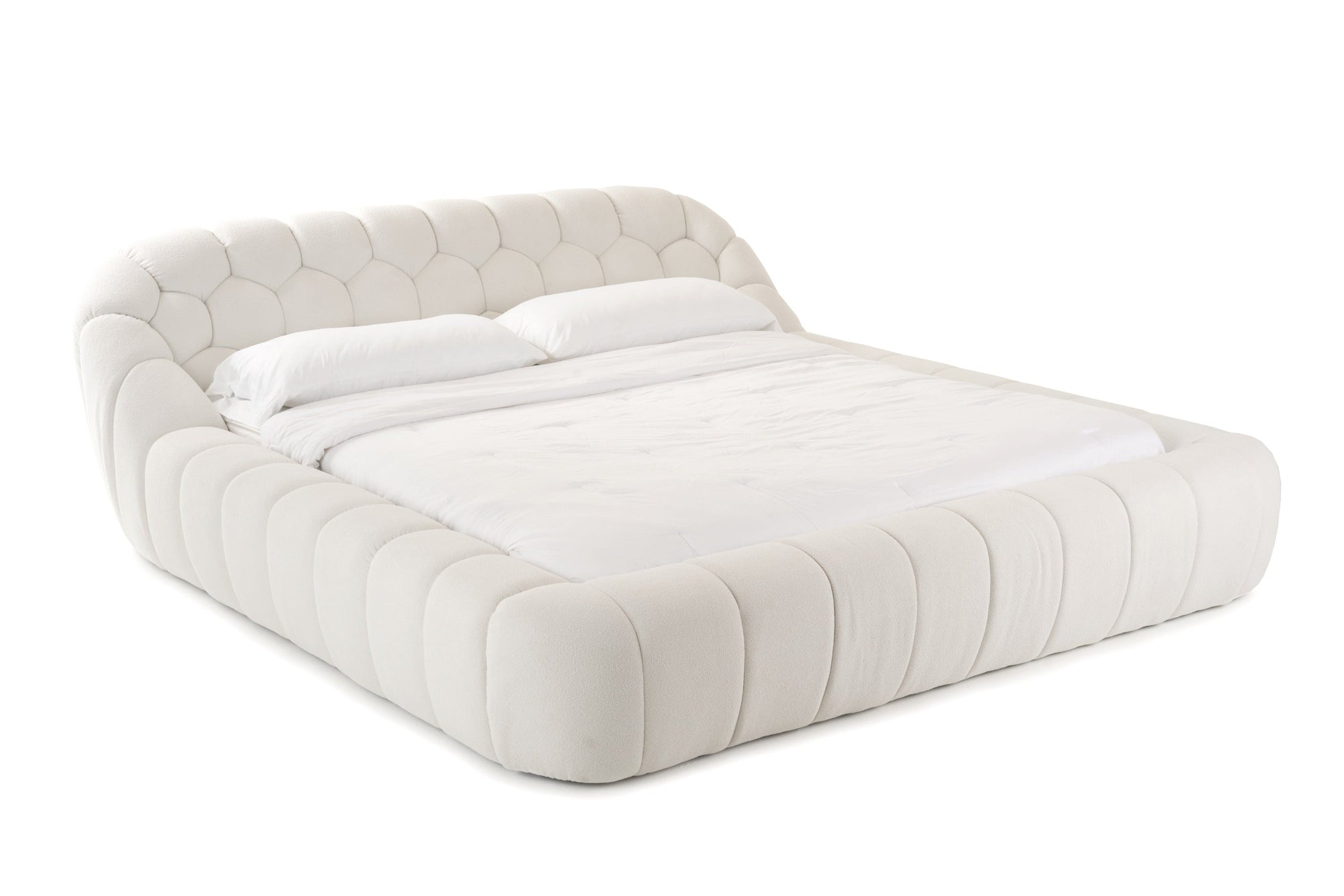 Lit moderne en tissu blanc cassé Divani Casa Yolonda, modèle VGEV-A127-BED-OFFWHT